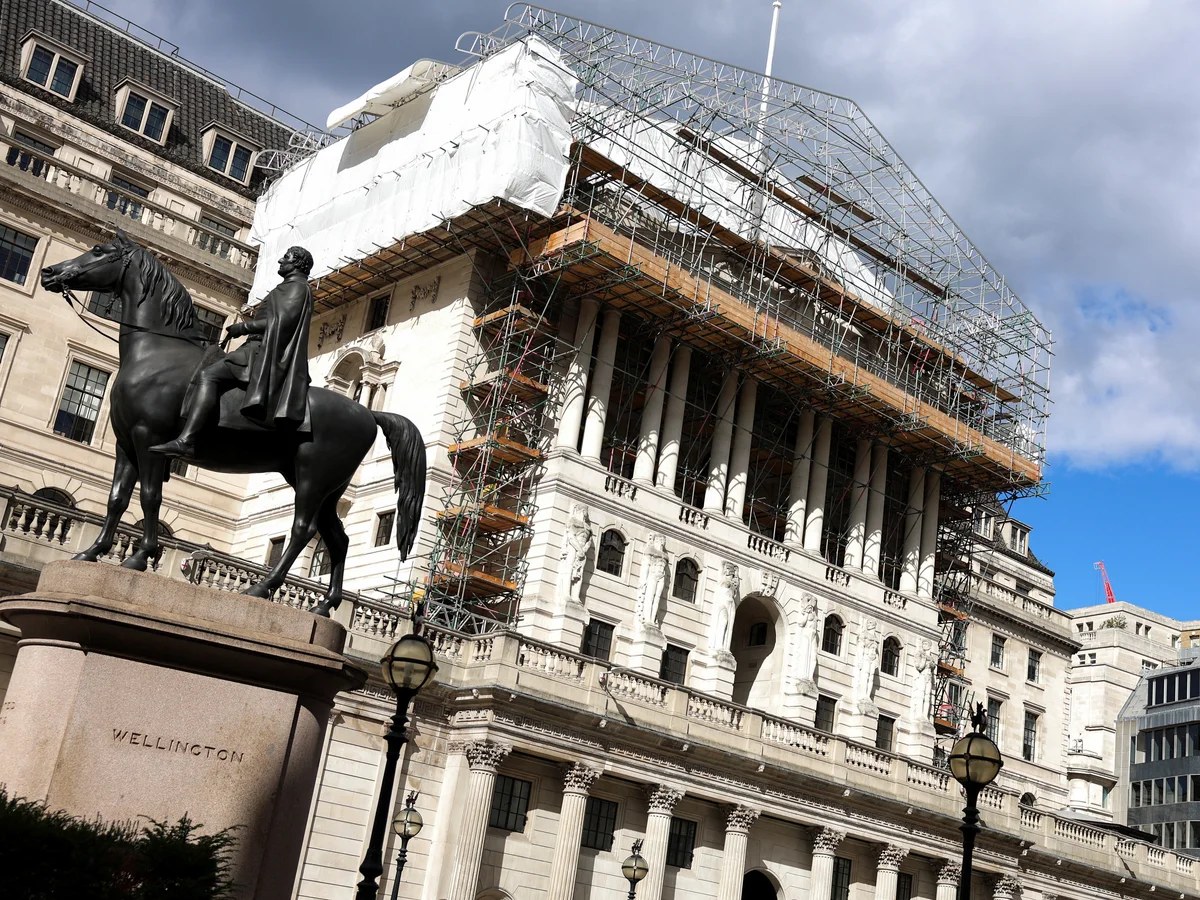 Bank of England to slow bond-selling QT programme and leaves UK interest rates on hold – business live