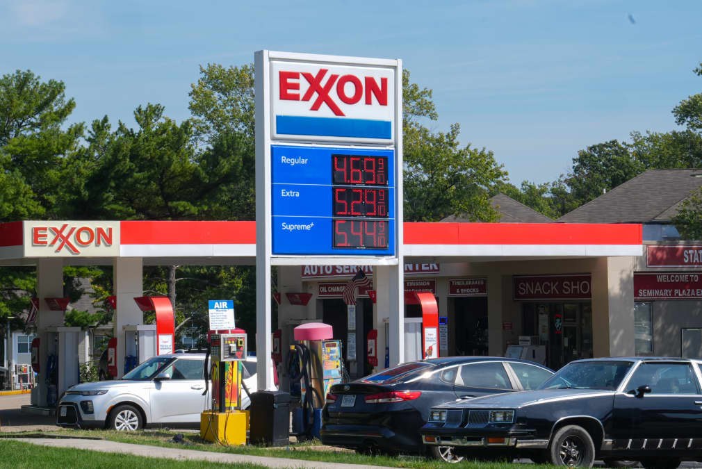 Inflation fears on the rise as one-year outlook in Fed survey hits highest level since May 2023