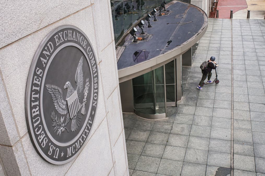 U.S. regulators rush to write crypto rulebook after Clarity Act stalls in Senate